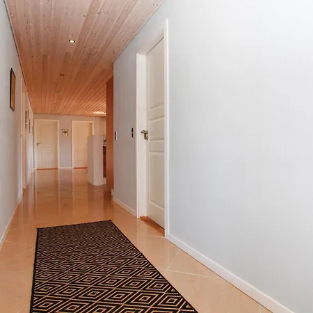 Holiday home Gorgeous In With Sauna